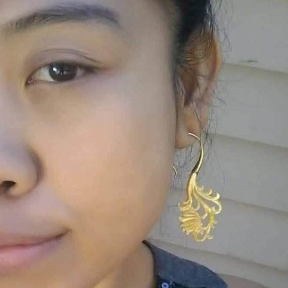 Shell carved earrings - Picture 6 of 7